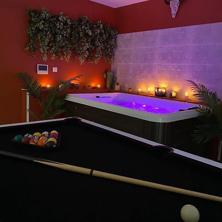 House Of Spa Privatif - Jaccuzi Et Sauna Ливри-Гарган Экстерьер фото